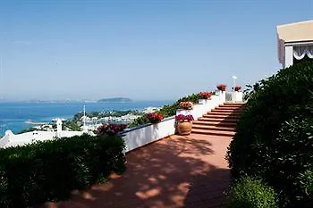 Ireos Hotel 3*