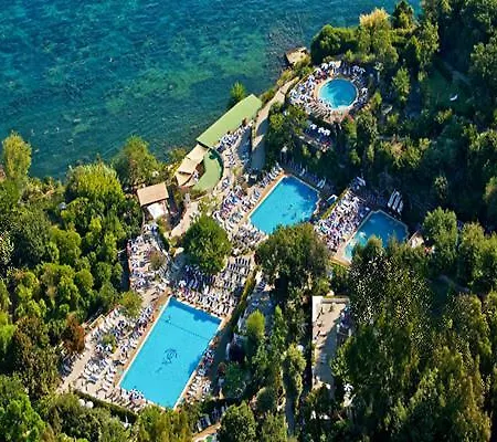 Ireos Hotel 3*